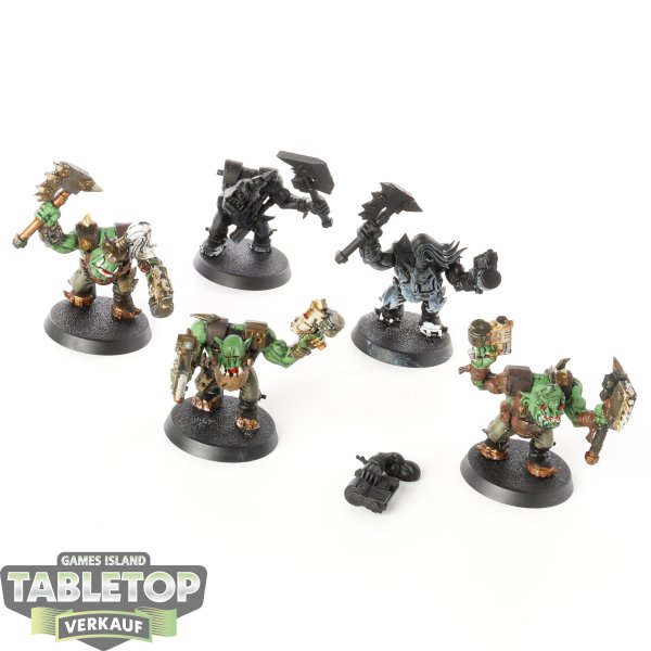 Orks - 5 Nobz - teilweise bemalt