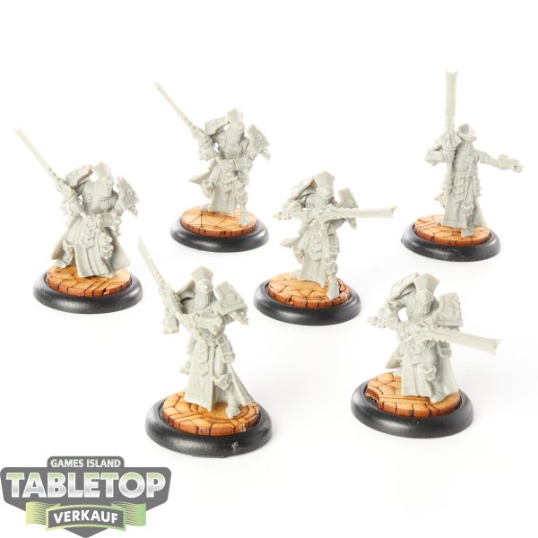 Protectorate of Menoth: Exemplar Venger Blister Packet • games, miniatures,  and supplies for sale