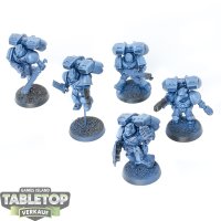 Space Marines - 5 Assault Marines - grundiert