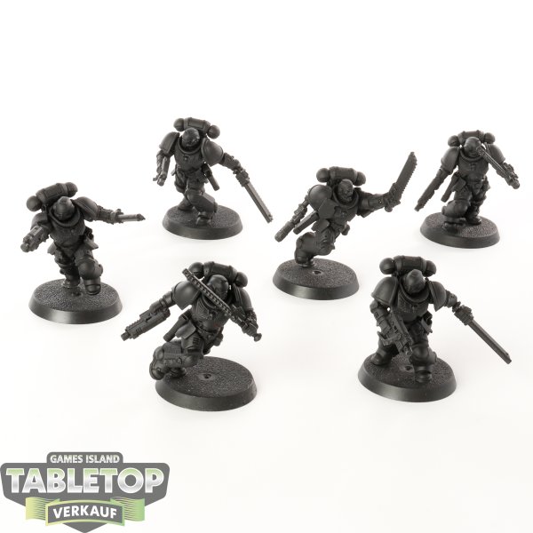 Space Marines - 6 x Assault Intercessors - grundiert