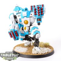 Tau Empire - XV88 Broadside Battlesuit - bemalt