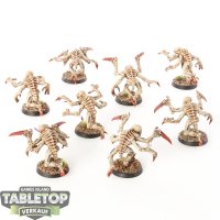 Tyraniden - 8 x Genestealers klassisch - bemalt