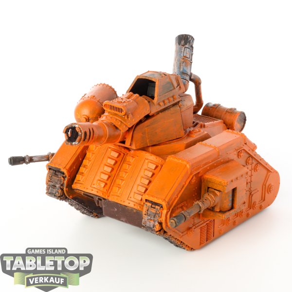 Astra Militarum - Leman Russ Battle Tank - grundiert