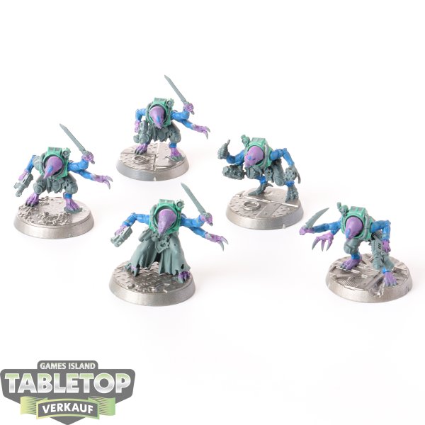 Genestealer Cults - 5 x Acolyte Hybrids - teilweise bemalt