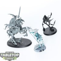 Nighthaunt - 3 Ethereal Court - teilweise bemalt