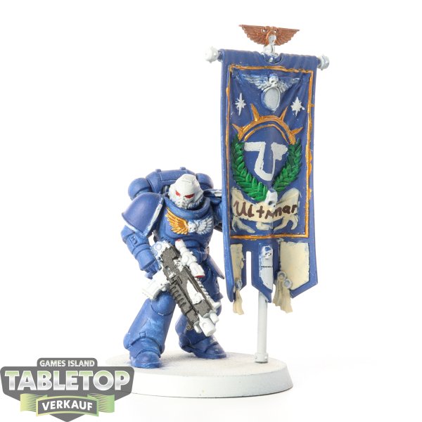 Ultramarines - Primaris Ancient - klassisch - teilweise bemalt