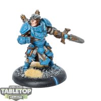 Cygnar - Journeyman Warcaster - bemalt