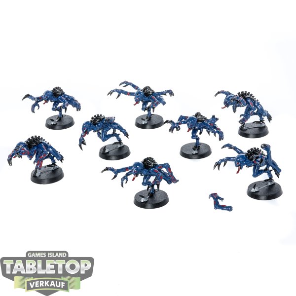 Tyraniden - 8 x Genestealers klassisch - bemalt