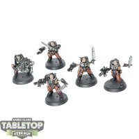 Space Marines - 5 x Scouts klassisch - bemalt