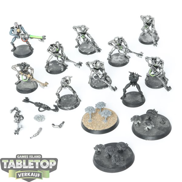 Necrons - 10 x Necron Warriors & 3x Scarabs klassisch - teilweise bemalt