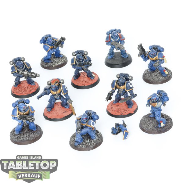 Ultramarines - 10 x Tactical Squad klassisch - bemalt