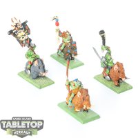 Orc & Goblin Tribes - 4x Boar Rider - bemalt