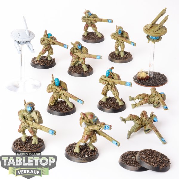 Tau Empire - 10 Fire Warriors Strike Team, 2 Drones - teilweise bemalt