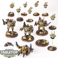 Tau Empire - 4 XV8 Crisis Battlesuit Team, 8 Drones - bemalt