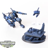 Tau Empire - Commander, 1 Drone - bemalt