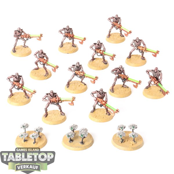 Necrons - 10 x Necron Warriors & 3 x Scarabs klassisch - bemalt