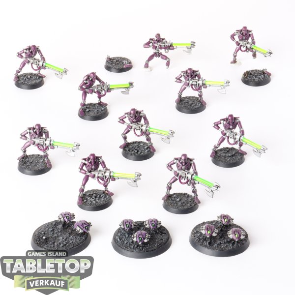 Necrons - 10 x Necron Warriors & 3 x Scarabs klassisch - bemalt