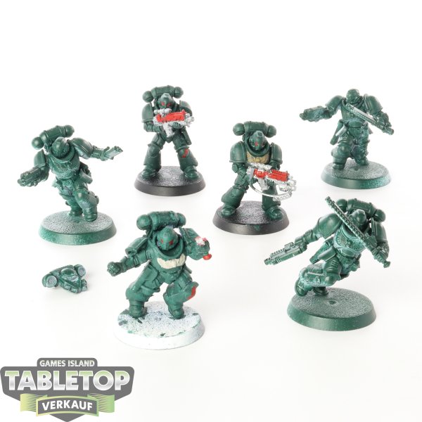 Space Marines - 6x Assault Intercessors - grundiert