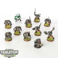 Orks - 11 x Ork Boyz - teilweise bemalt