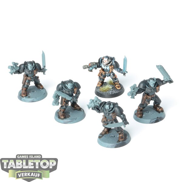 Space Marines - 5 Scouts  - teilweise bemalt