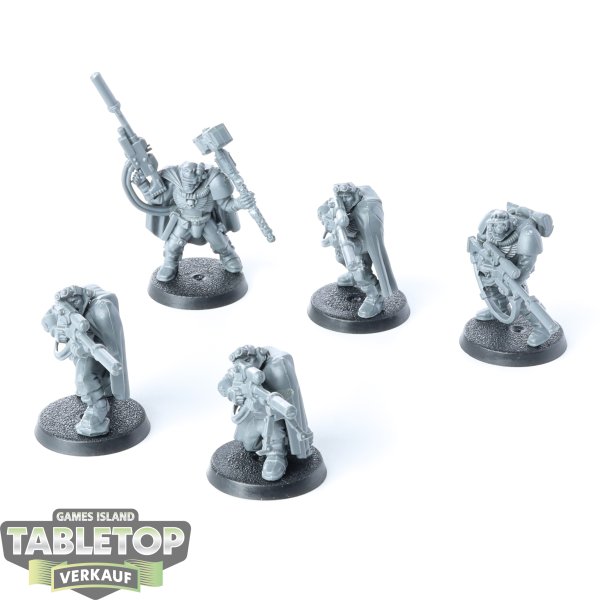 Space Marines - 5 x Scouts with Sniper Rifles klassisch - unbemalt