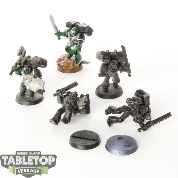 Space Marines - 5 x Space Marine Assault Squad  - teilweise bemalt