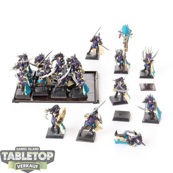 Dark Elves - 20 x Black Ark Corsairs - bemalt