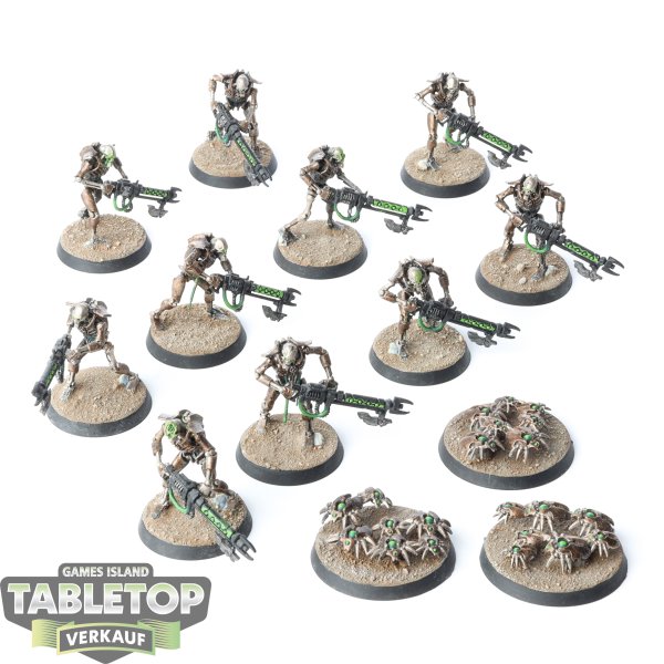 Necrons - 10x Necron Warriors & 3x Scarabs - bemalt