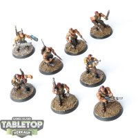 Astra Militarum - 8 Catachan Jungle Fighters - bemalt