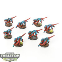 Space Wolves - Rhino - teilweise bemalt