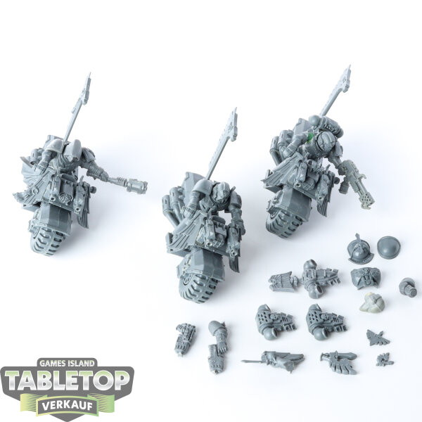 Dark Angels - 3 x Ravenwing Bike Squadron - teilweise gebaut
