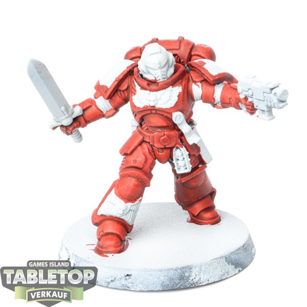 Space Marines - Primaris Lieutenant with Power Sword - teilweise bemalt