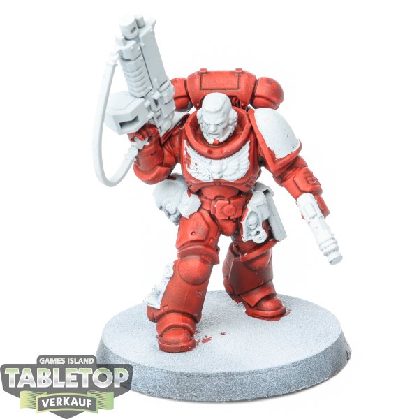 Space Marines - Primaris Lieutenant with Power Sword - teilweise bemalt