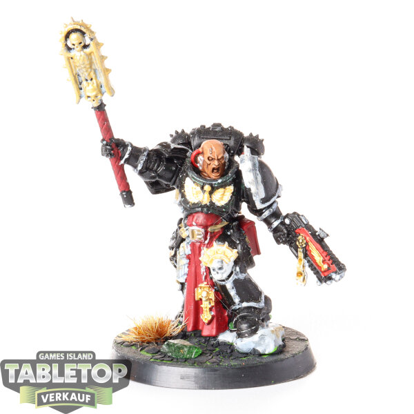 Space Marines - Space Marines Chaplain - bemalt