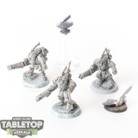 Tau Empire - 3 x XV25 Stealth Battlesuits - teilweise bemalt