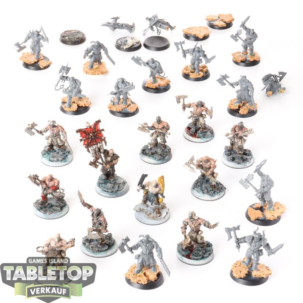 Blades of Khorne - 25 x Bloodreavers - teilweise bemalt