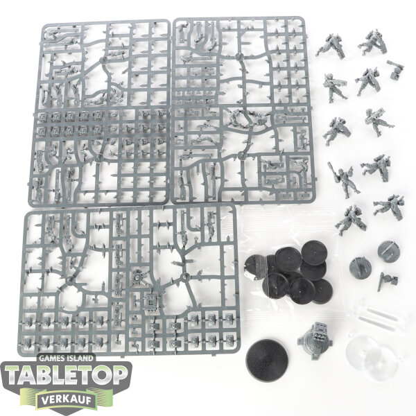 Tau Empire - 10 Fire Warriors - unbemalt
