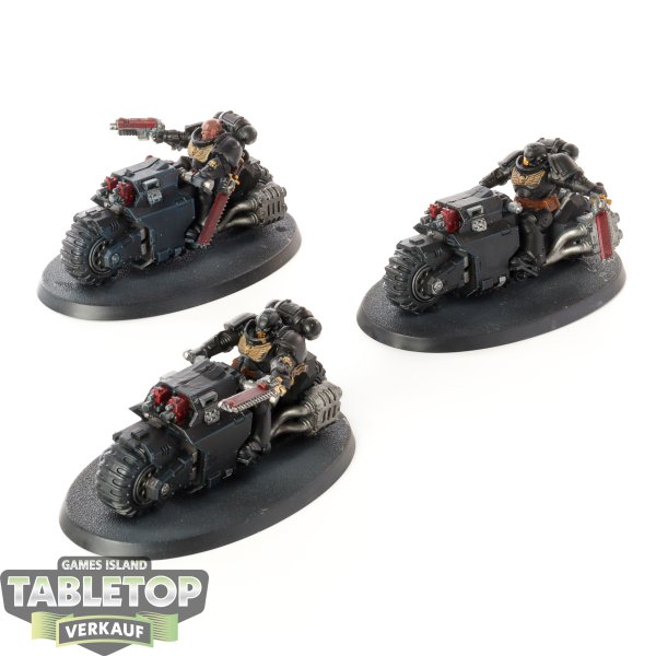 Space Marines - 3 Outriders - teilweise bemalt