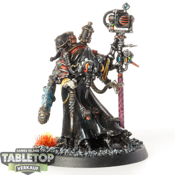 Adeptus Mechanicus - Tech-Priest Dominus - gut bemalt
