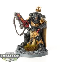 Black Templars - Captain with Master-crafted Heavy Bolt...