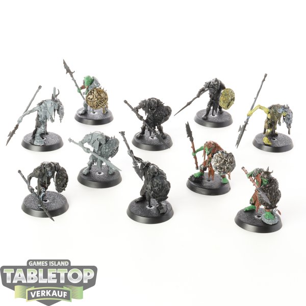 Orruk Warclans - 10 x Gutrippaz - teilweise bemalt