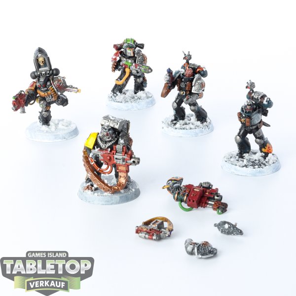 Deathwatch - 5 x Veterans - bemalt