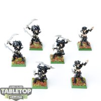 Dark Elves - 6 Witch Elves - bemalt