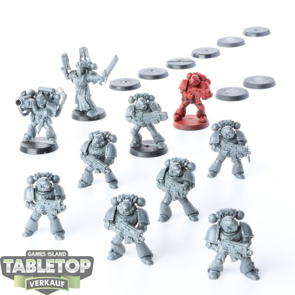 Space Marines - 10 x Tactical Squad klassisch - teilweise bemalt