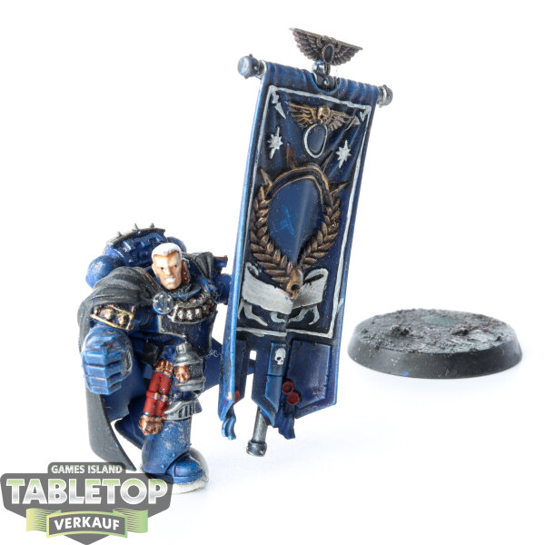 Horus Heresy - Chaplain Consul - bemalt