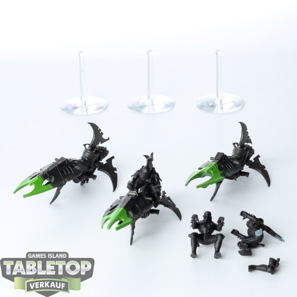 Drukhari - 3x Reavers - teilweise bemalt