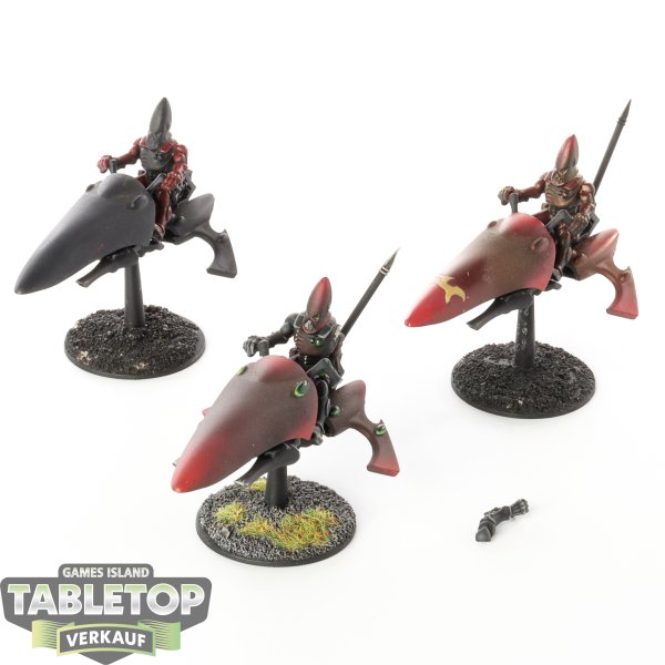 Craftworlds - 3x Skyrunner - grundiert