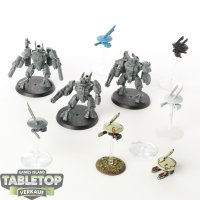 Tau Empire - 3x XV8 Crisis Battlesuit Team - unbemalt