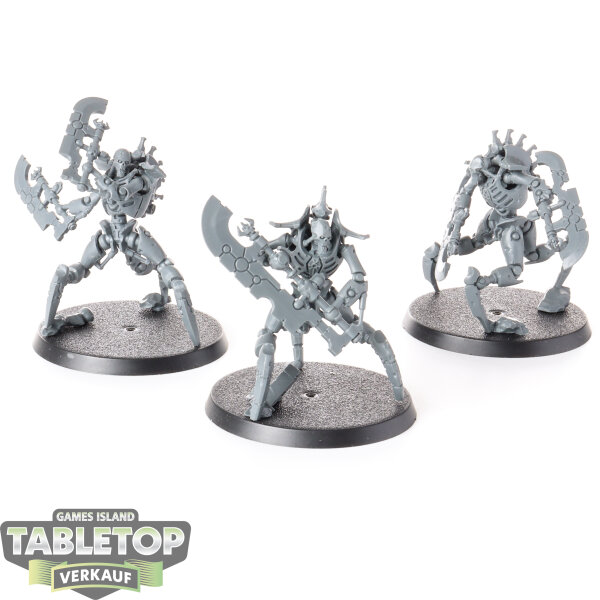 Necrons - 3x Skorpekh Destroyers - unbemalt