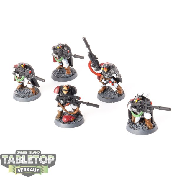 Space Marines - 5x Scouts - klassisch - teilweise bemalt